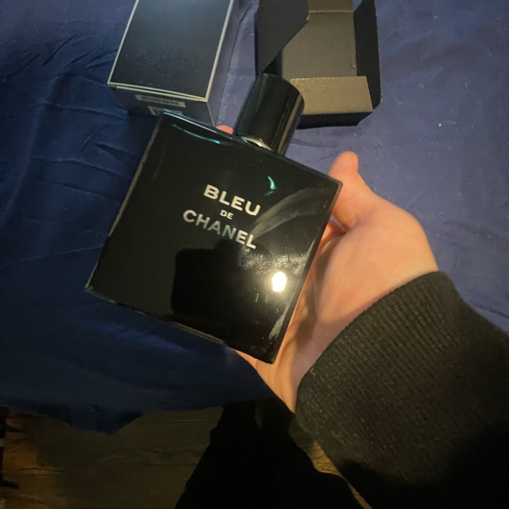 CHANEL Bleu de Chanel Black Bottle